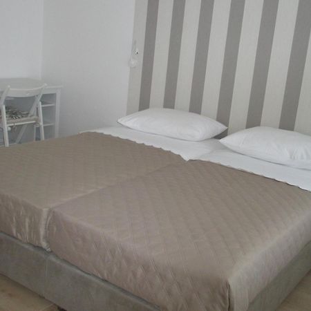 Apartments Mateo - 60M From Sea Primošten Kültér fotó